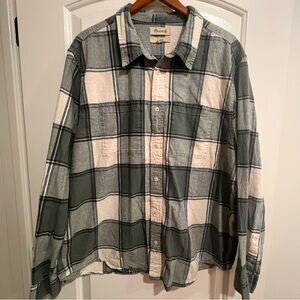 Madewell Men’s Green & Cream Plaid Button-Down Shirt